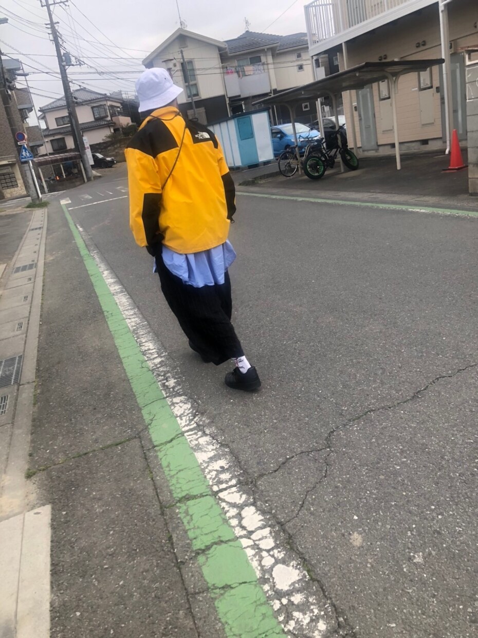 服選びのアドバイスや相談乗ります レディースのショップ店員の経験有り。コンプレックスを活かす。 イメージ1