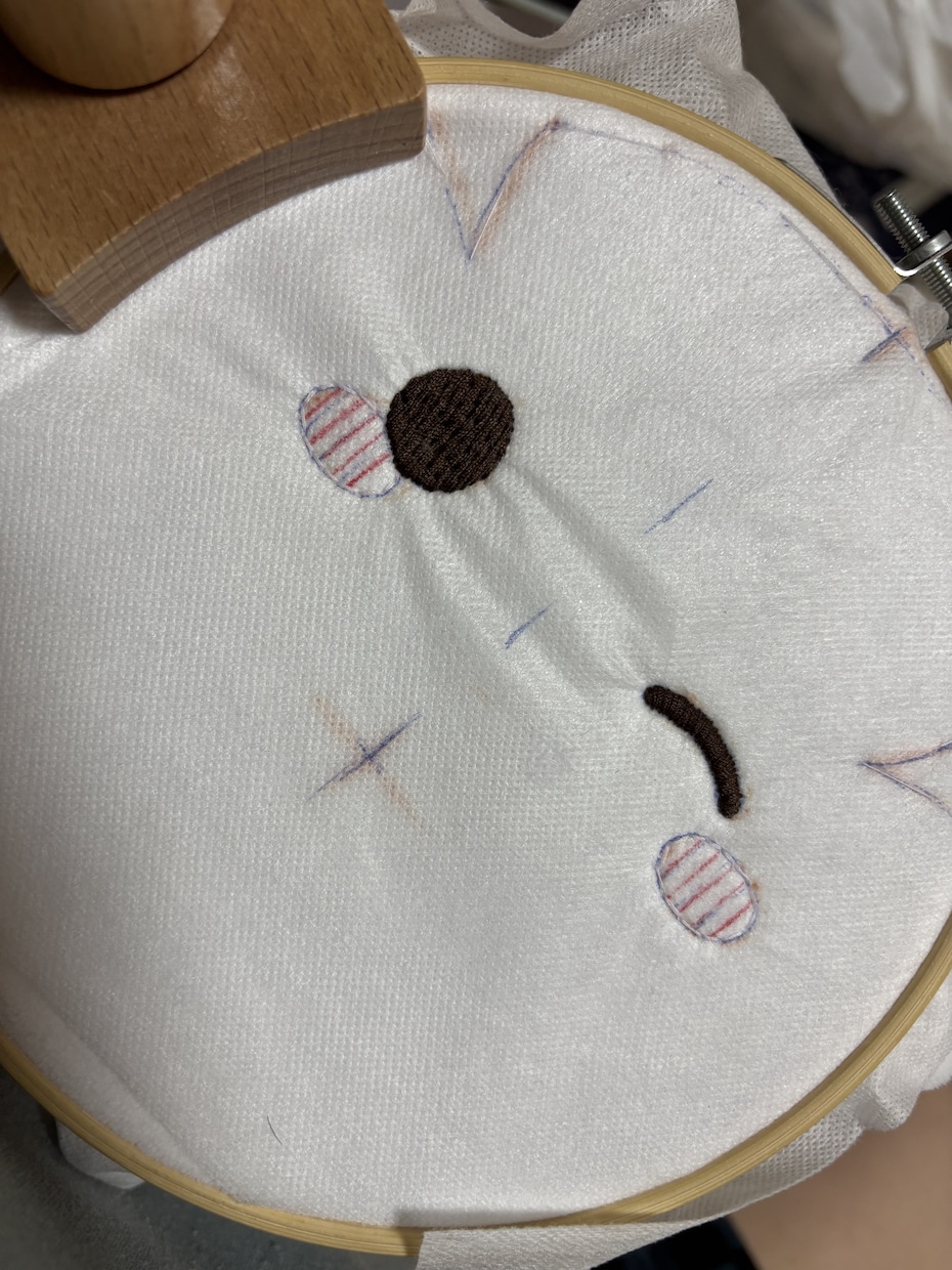 推しぬいぐるみ お顔の刺繍だけお手伝いします 推しぬいを自分で作って見たいけど刺繍は不安な方お手伝いします イメージ3