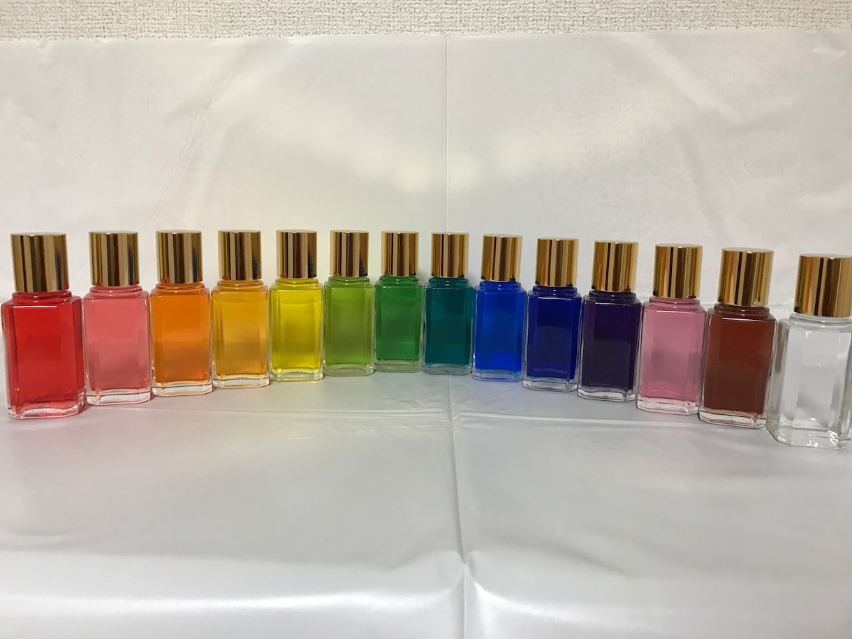 カラーセラピーで必要なメッセージをお伝えします あなたの心の声、潜在意識からのメッセージをお伝えします☆ イメージ3