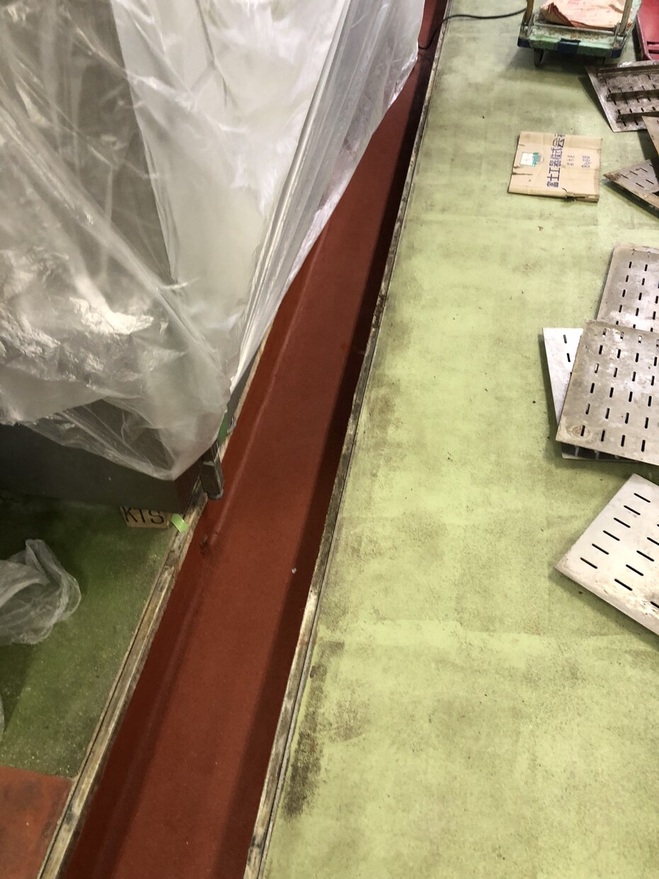 厨房を止めずに改修工事をします 厨房業務を止めずに床改修壁改修　天井塗装！ イメージ4
