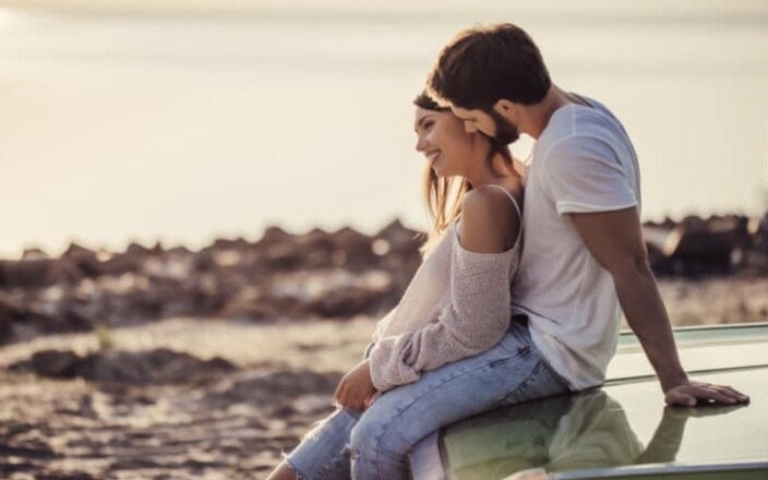 寝れない夜、辛い失恋を一緒に乗り越えます 彼との思い出を話したい、彼からもらったものが捨てられない。 イメージ9