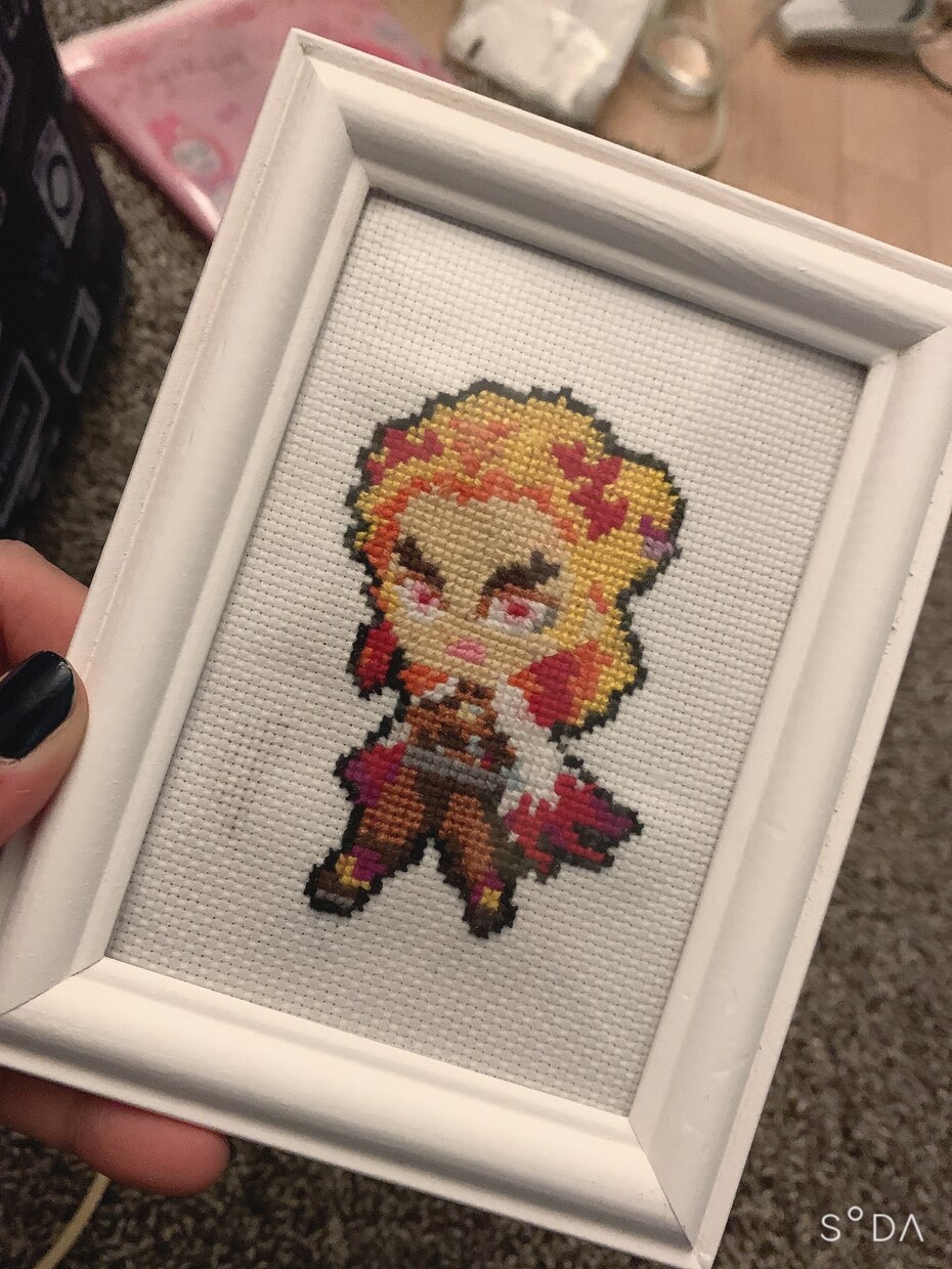 オーダーメイドの刺繍インテリア作ります フォトスタンドサイズの刺繍インテリアを作ります。 イメージ4