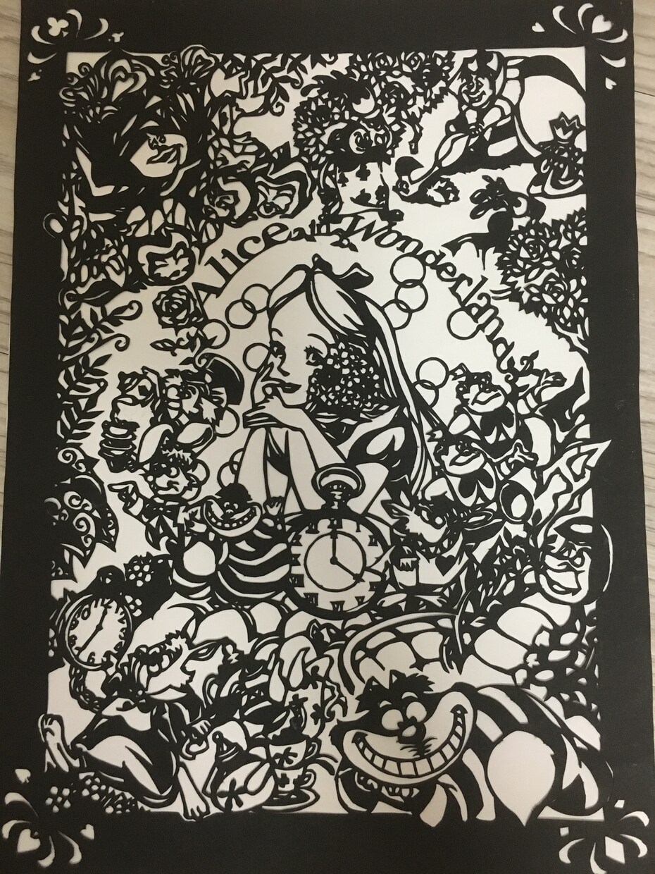 切り絵の作品代行を致します 切り絵にしたい原画がある方、迅速丁寧に対応します イメージ1