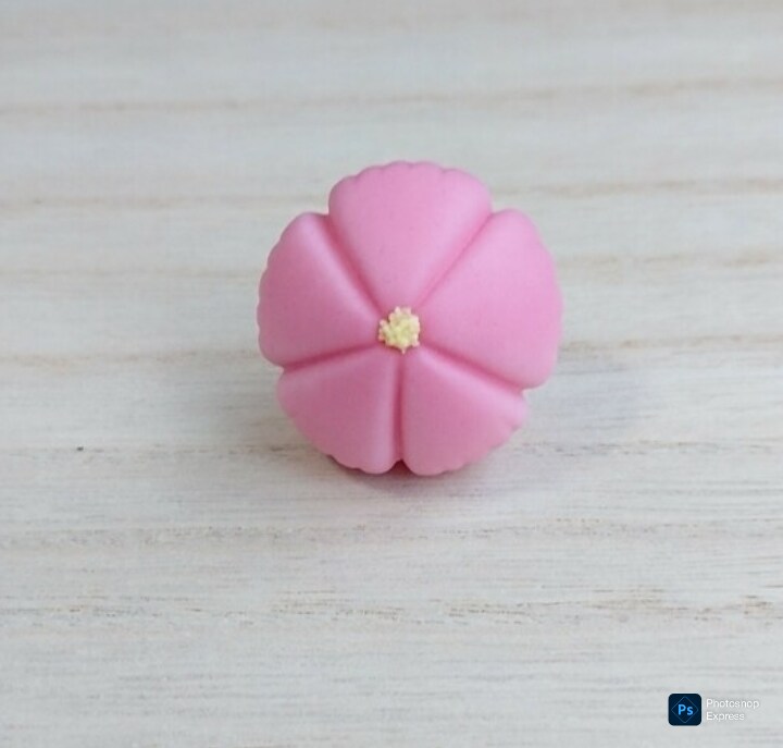 本物そっくりの上生菓子の小物を製作いたします 和菓子職人が実際の製法で製作いたします イメージ5