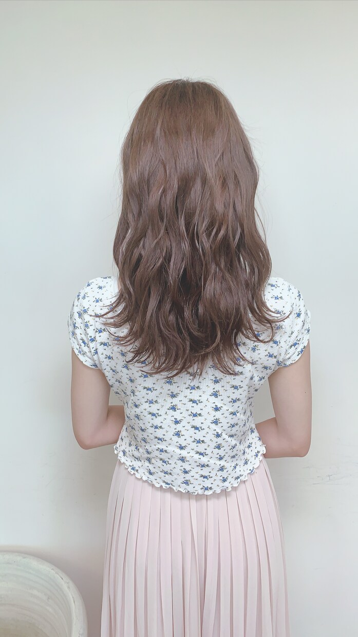あなたに合うあなただけのヘアカラーを選定します 人気美容師が全力でサポート！必ず似合わせます イメージ3