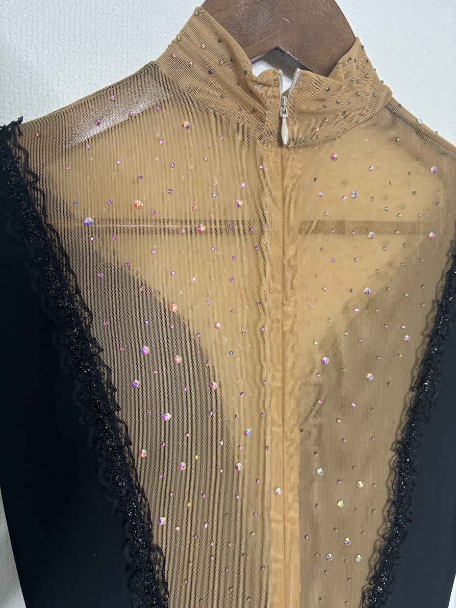 ダンスドレスサイズ直し・リメイク・補修承ります 海外製や中古ドレスのサイズ調整！デザイン変更など華やかに再現 イメージ2