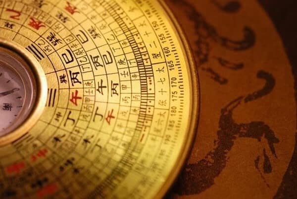 風水により、ご自宅の最善の家具の配置を教えます 風水は、人生においてとても重要な役割をしております。 イメージ1