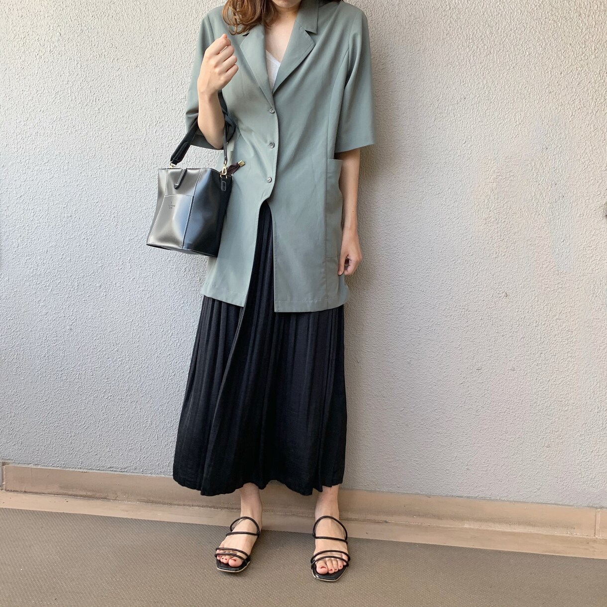 服を選びます アパレル会社で働く私があなたをお洒落にします イメージ4