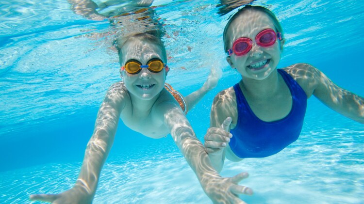 お子様のスイミング上達のコツを丁寧に教えます 水泳歴30年、6人子育て中のパパに聞いてみよう！ イメージ1
