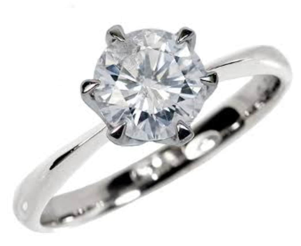 ご結婚指輪を当時のように美しく磨きます 小キズにより光の鈍ったプラチナのリングをお磨きいたします！ イメージ4