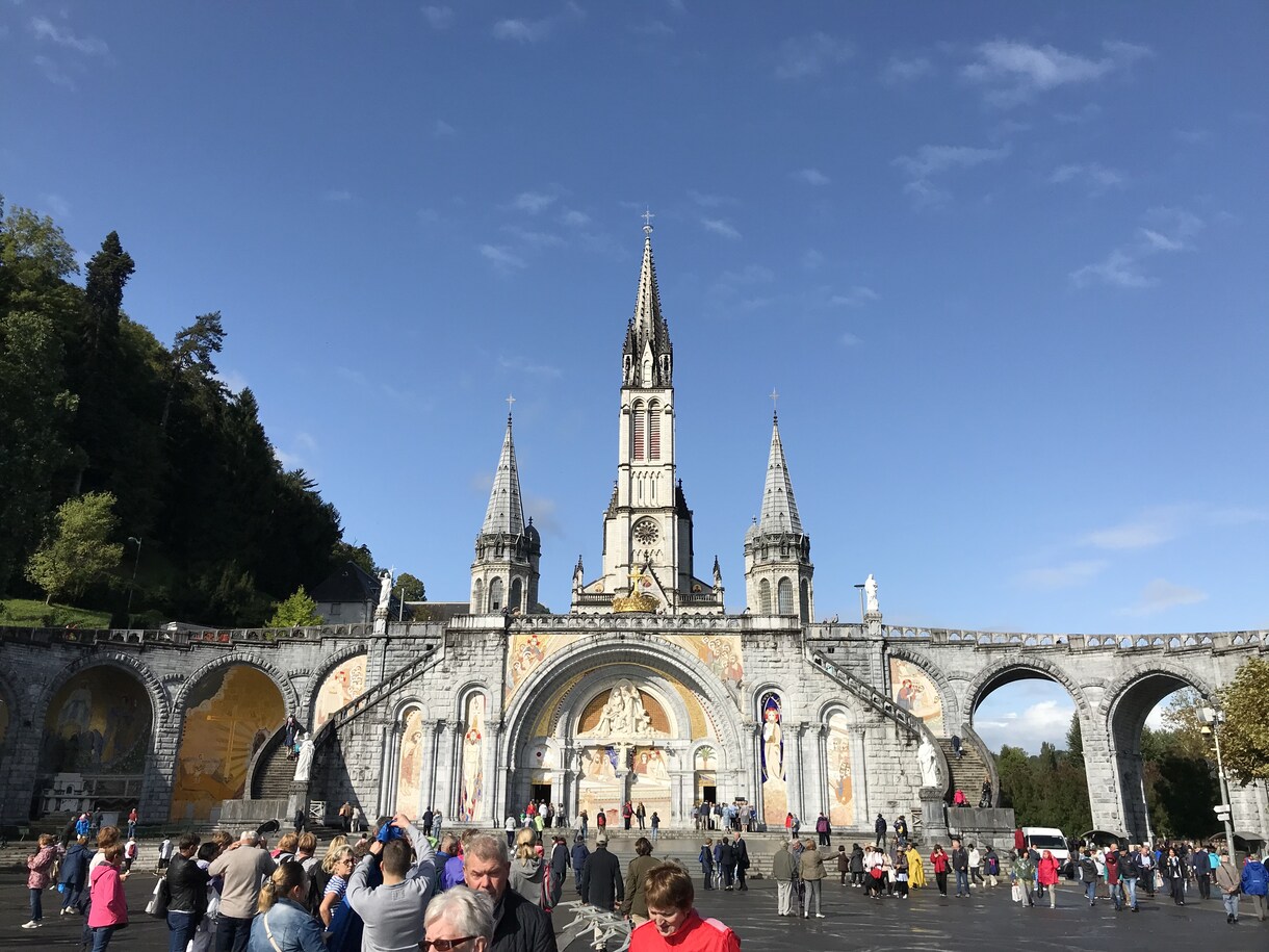奇跡の泉ルルド行き方、入浴方法についてお伝えします ルルドで奇跡を感じる旅のお手伝い イメージ1