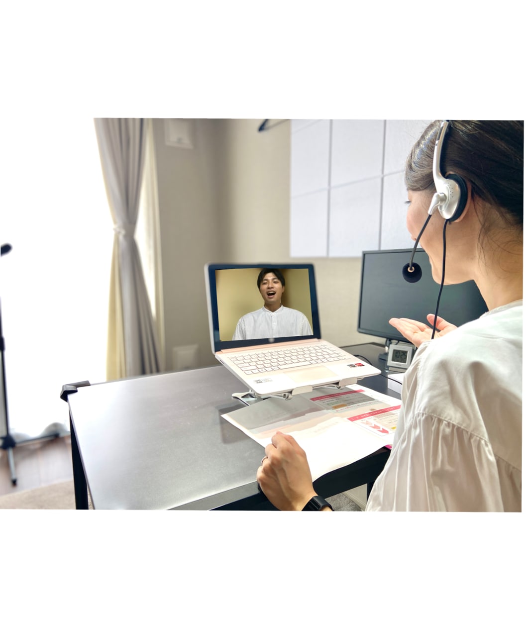 ラクに通る声が出るようになる発声発音をお教えします アナウンサー直伝！緊張による”震え”に負けない声を作ろう イメージ1