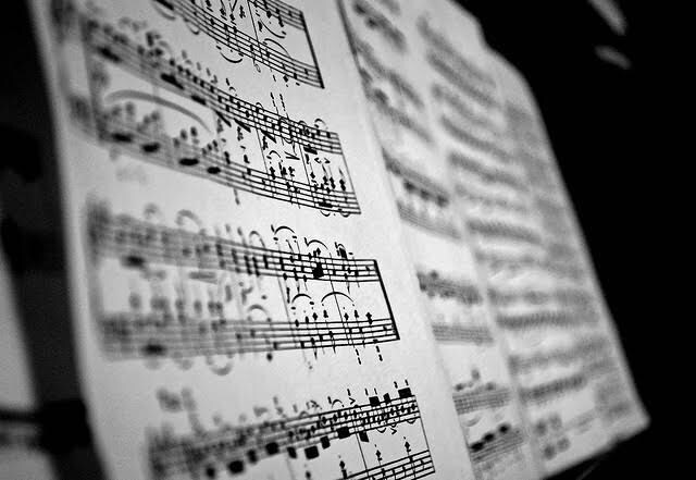 絶対音感で正確な採譜！ピアノ楽譜制作いたします 初級から上級までジャンル不問！1度ご相談ください(^^) イメージ2