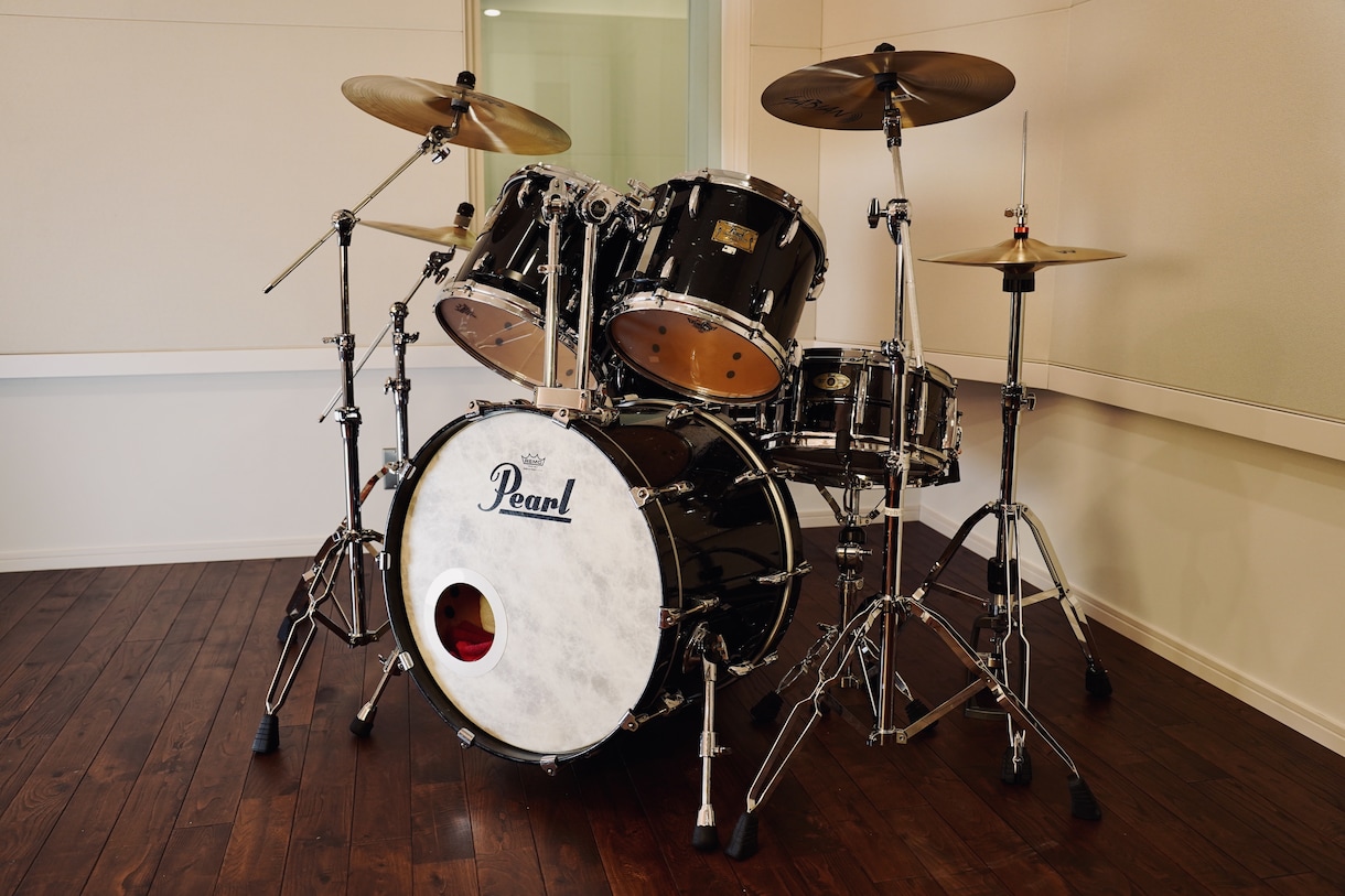 打ち込みドラムを生ドラムに差し替えします 生ドラムの迫力あるサウンドを提供いたします！ イメージ1