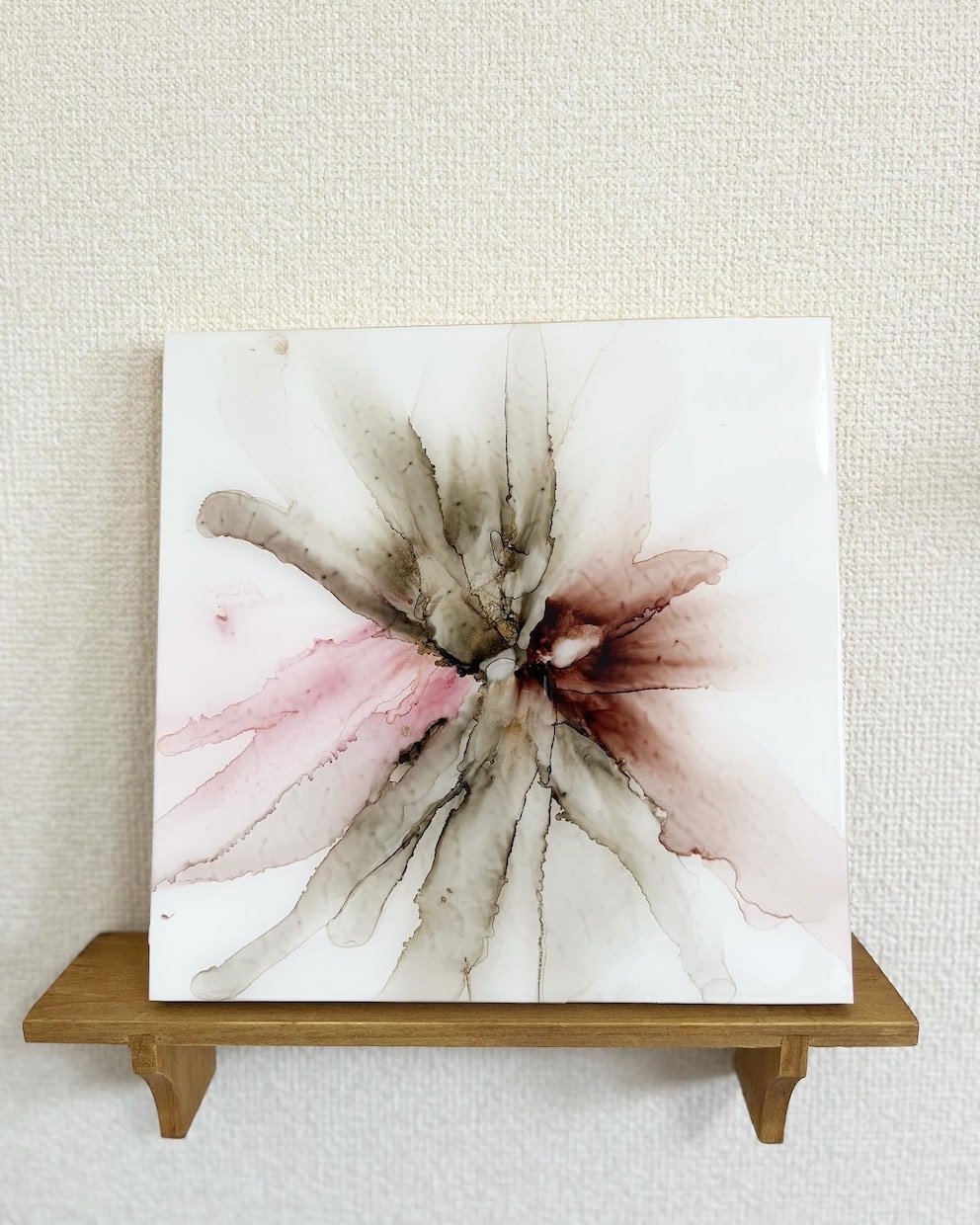 アルコールインクアートのパネル作成します♪ます 24×24の木製パネルになります。 イメージ3