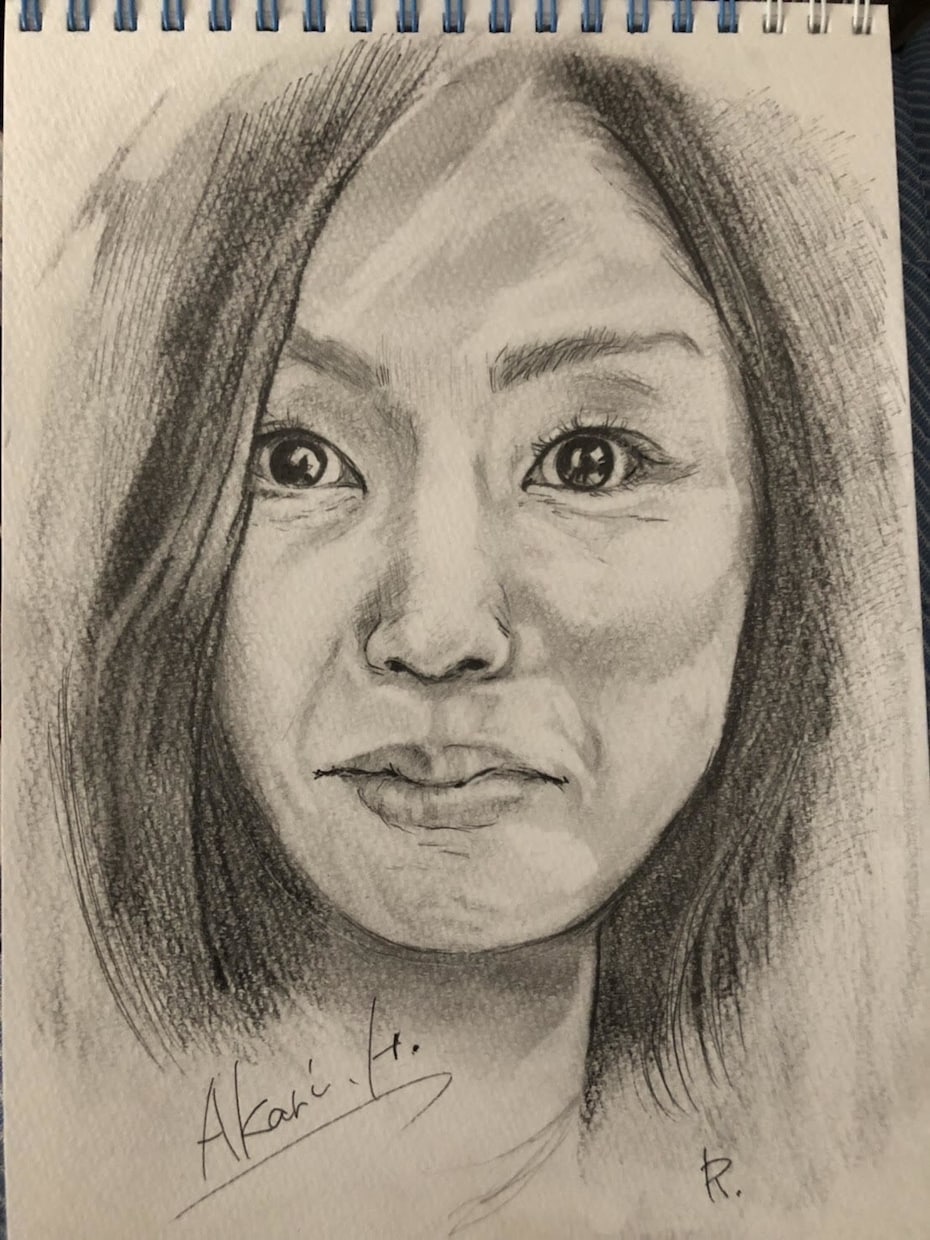 写真から鉛筆・色鉛筆でデッサン風似顔絵を描きます 人生に絵を残そう。こだわり手書き、加工一切なし。原画郵送。 イメージ9