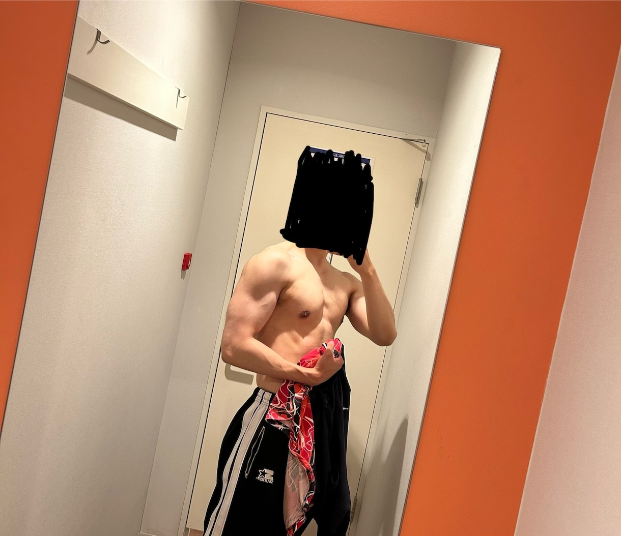 筋トレに踏み出せない人に簡単なトレーニング教えます 元トレーナーの経験から、全くしないから少しでもを目指します。 イメージ2