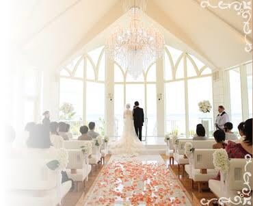 結婚準備中の花嫁様の相談乗ります プロのブライダルヘアメイクが最高の1日のお手伝いをします イメージ1