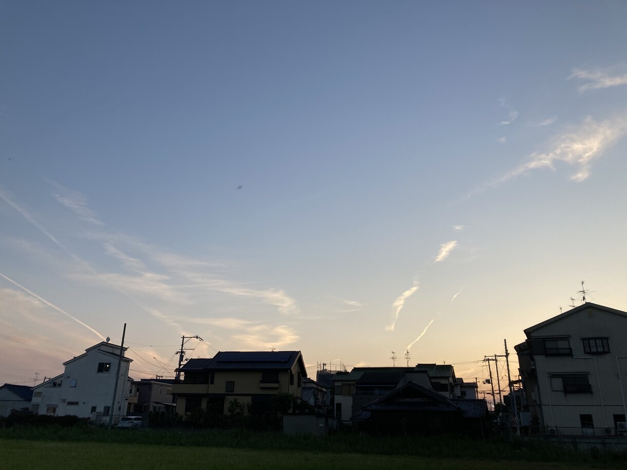 話ききます 誰にも言えない事だからこそ、吐き出してみてください。 イメージ1