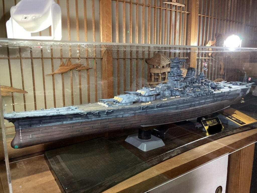艦船模型1/700 350専用制作致 します 色分け塗装、エッチング、ディテールアップ、汚し塗装致します。 イメージ1