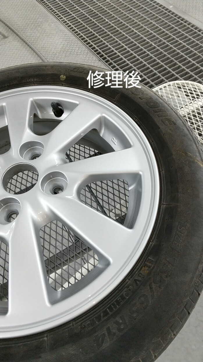 自動車のホイールのガリ傷修理します 塗装のプロがホイール塗ります。色替え、塗り分け塗装も可能！ イメージ4