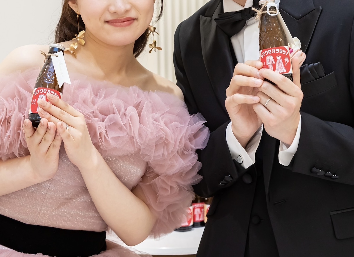 貼るだけ簡単♪結婚式プチギフト作成します オロナミンCに貼るだけ！結婚式 二次会に是非✩ イメージ9