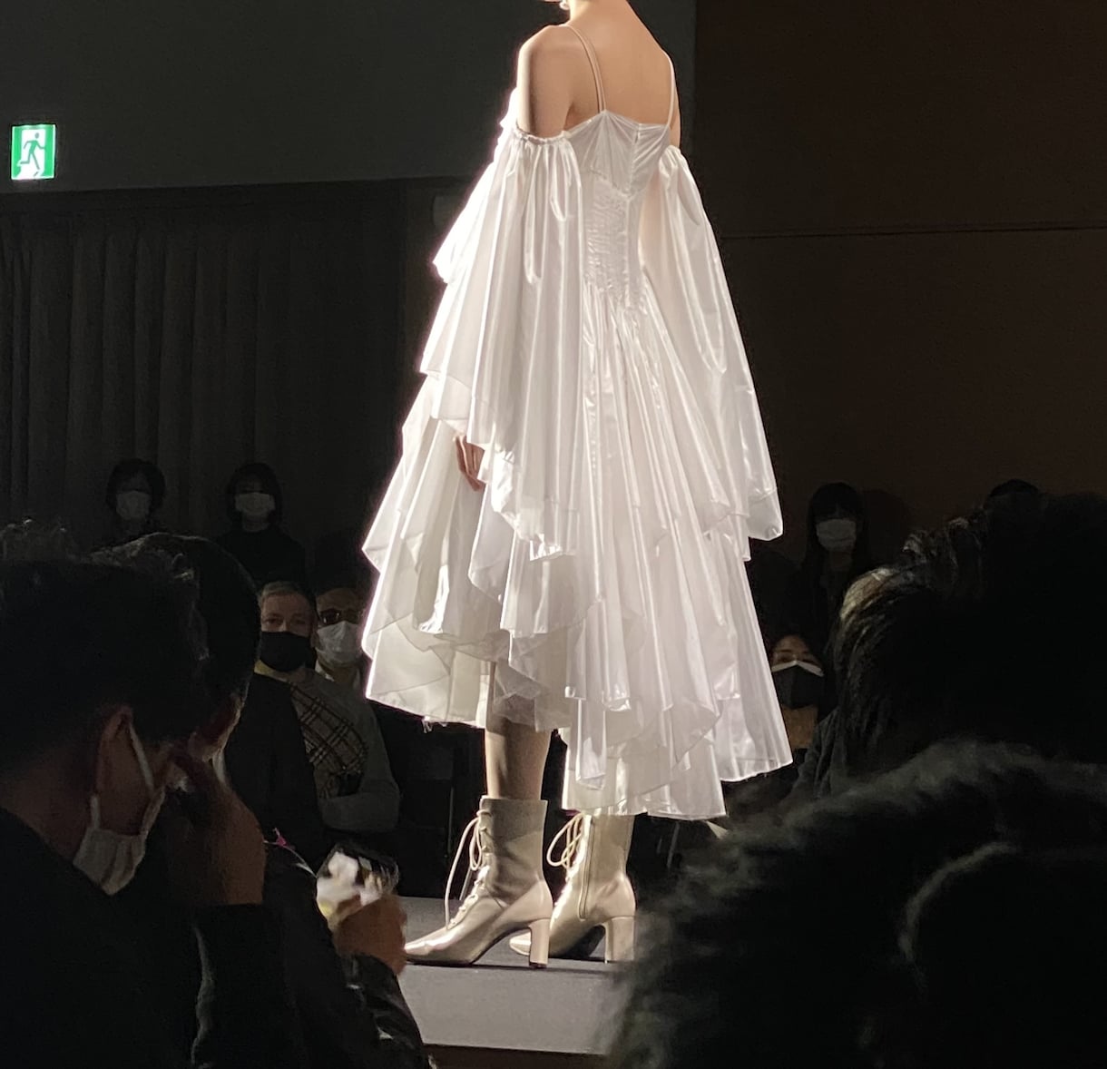 オリジナルの衣装、お洋服を作成いたします 特別なシーンに向けたお洋服をいっしょに作りましょう！ イメージ2
