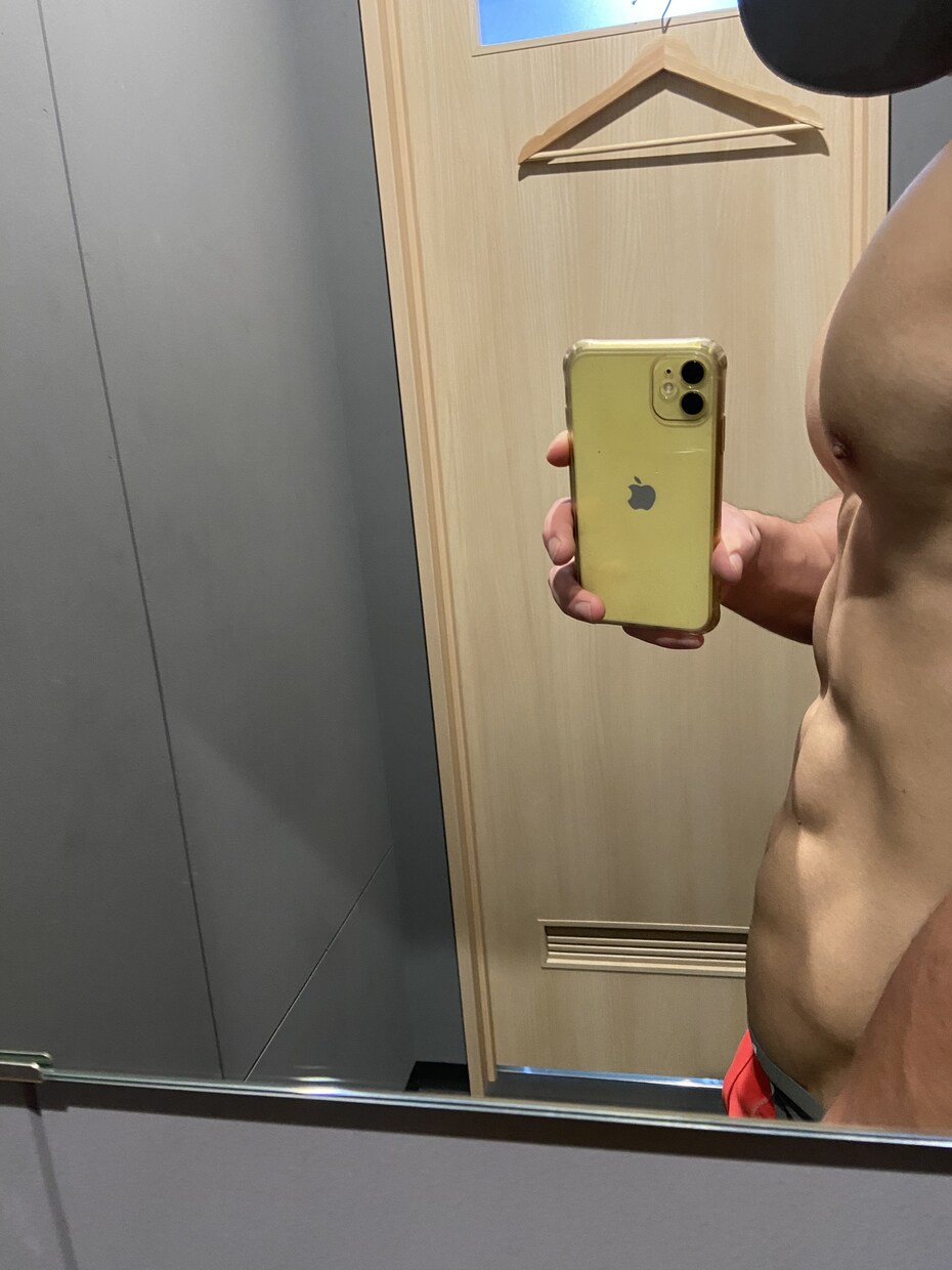 筋肥大についてのアドバイスができます とにかく筋肉をつけたいひと何でも相談乗ります。 イメージ2