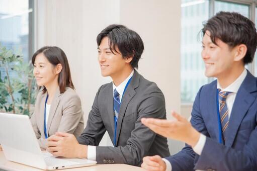 現役人事担当が履歴書のアドバイスをします ライバルたちと差をつけよう！！ イメージ1