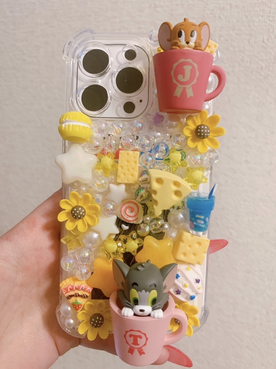 iPhoneケースやiQOSケース等をデコります 世界に一つだけ！オーダーメイドのキラキラアクセサリー イメージ10