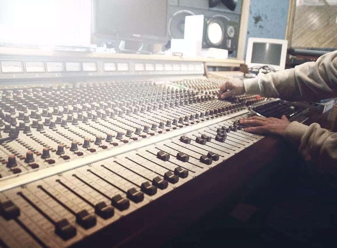 プロなミックス、マスタリング承ります 音楽を輝かせ、丁寧で繊細なミックスを提供します イメージ3