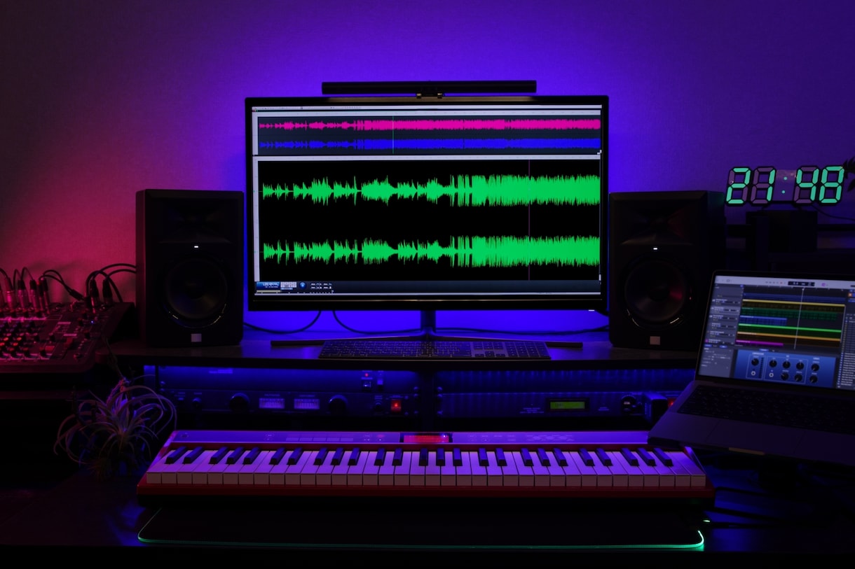 歌ってみたのMIXを承ります 音楽が好きです。一緒に歌と楽曲をより良くしていきましょう イメージ1