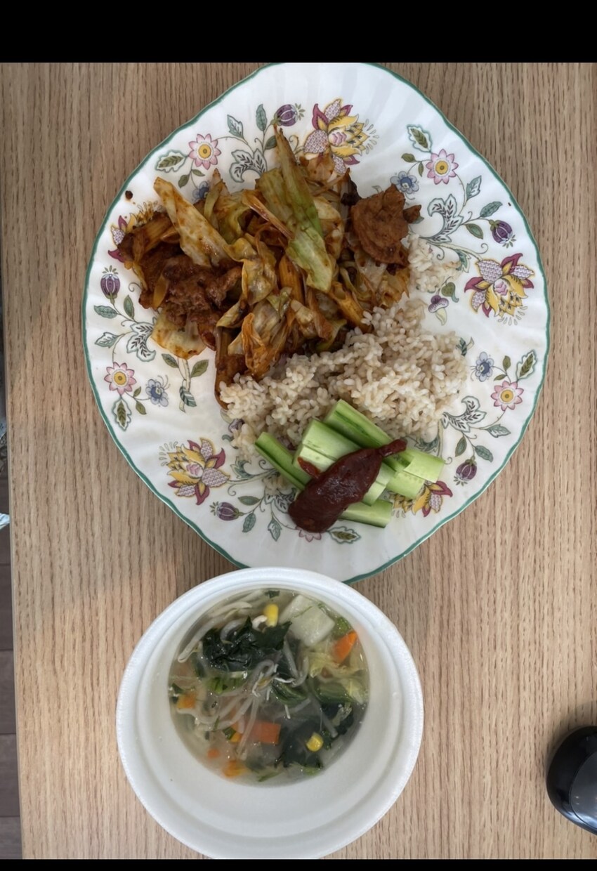 食生活のサポートを行います 食べて痩せる食事が身体の全てを作っています。 イメージ1