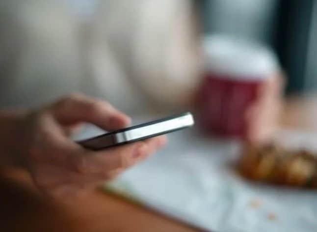 男性限定であなたのお話し何でもお聞きします 貴方からのお電話お待ちしておりますね。 イメージ1