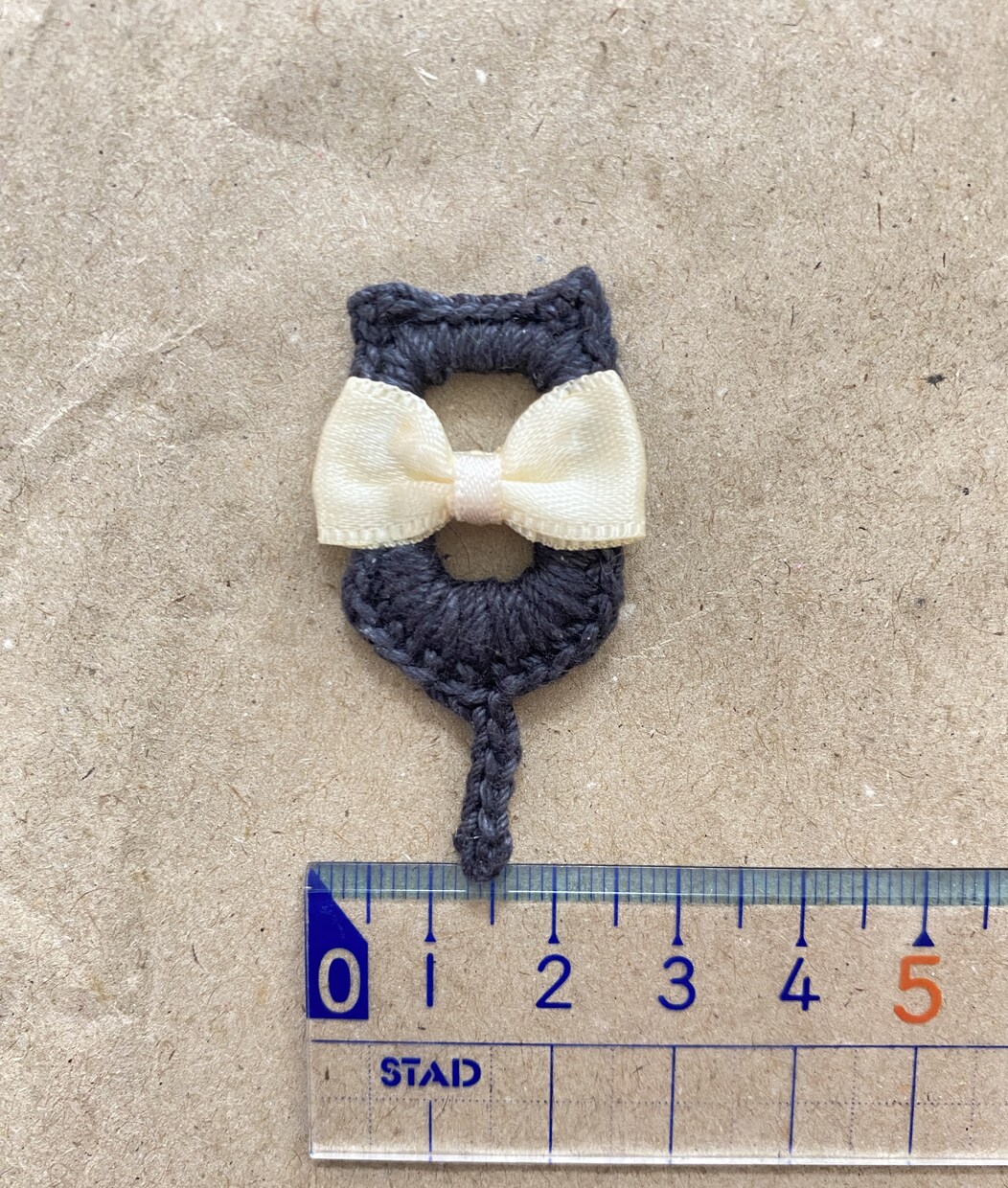 ねこちゃん形のヘアアクセサリーをお作りします 大好きなねこちゃんをすぐそばに！あなただけのアクセサリーです イメージ8