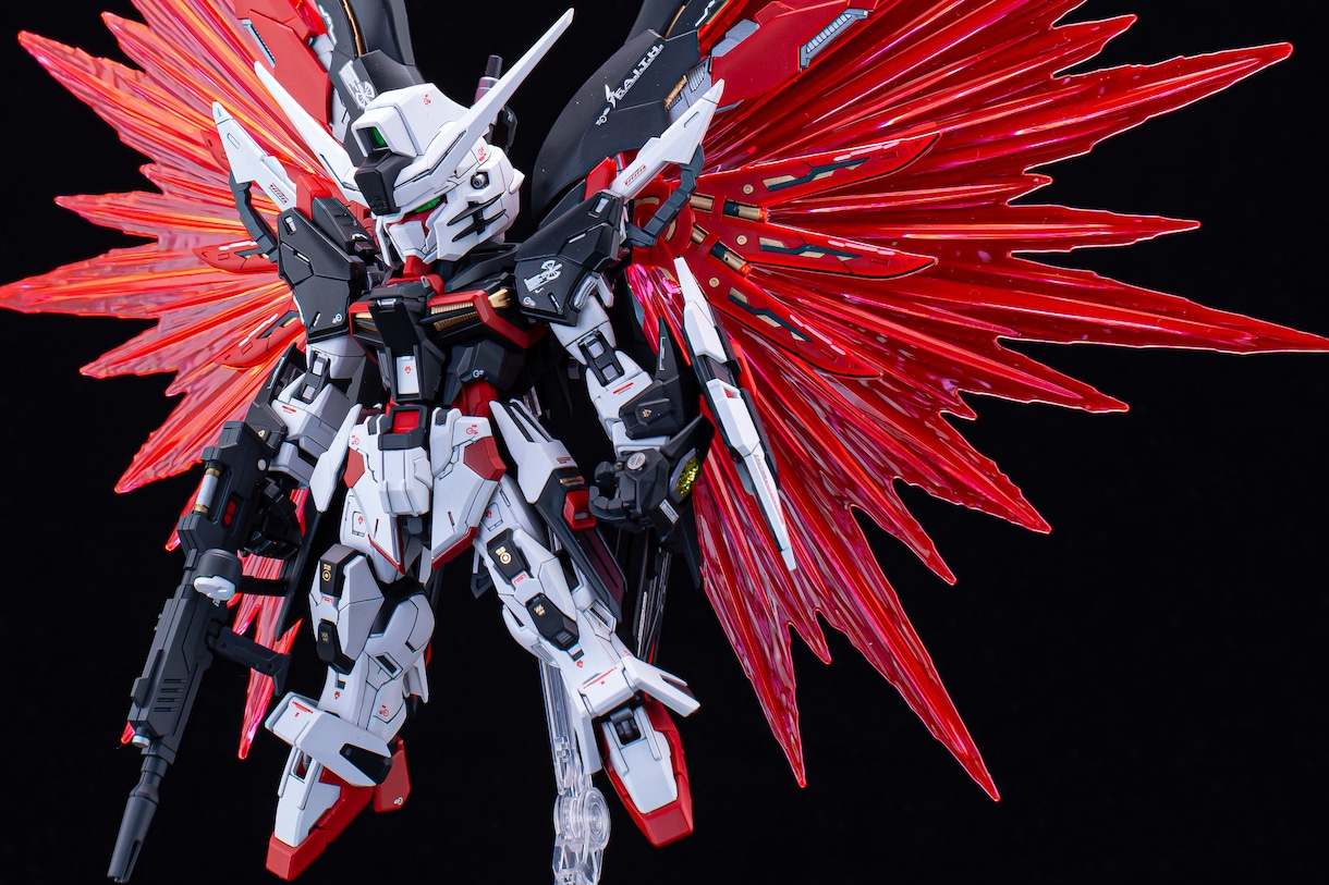 ガンプラ制作代行・積み崩し・素組み・全塗装行います ブラック・ホワイトをベースに高級感のある仕上げが得意です！ イメージ9