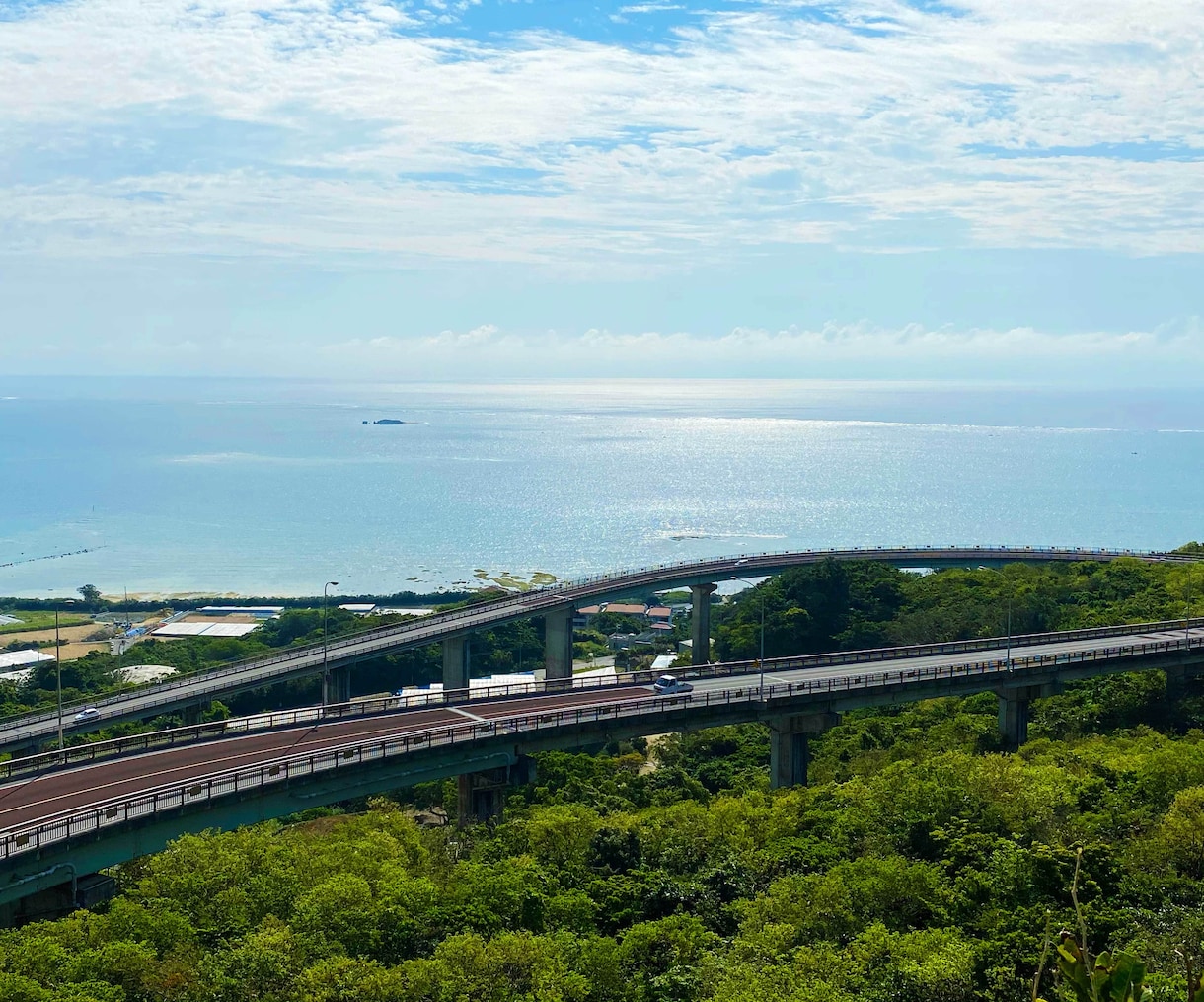 沖縄での写真・動画素材が必要な方、ご依頼承ります 沖縄での景色や食べ物などの撮影を致します。 イメージ3