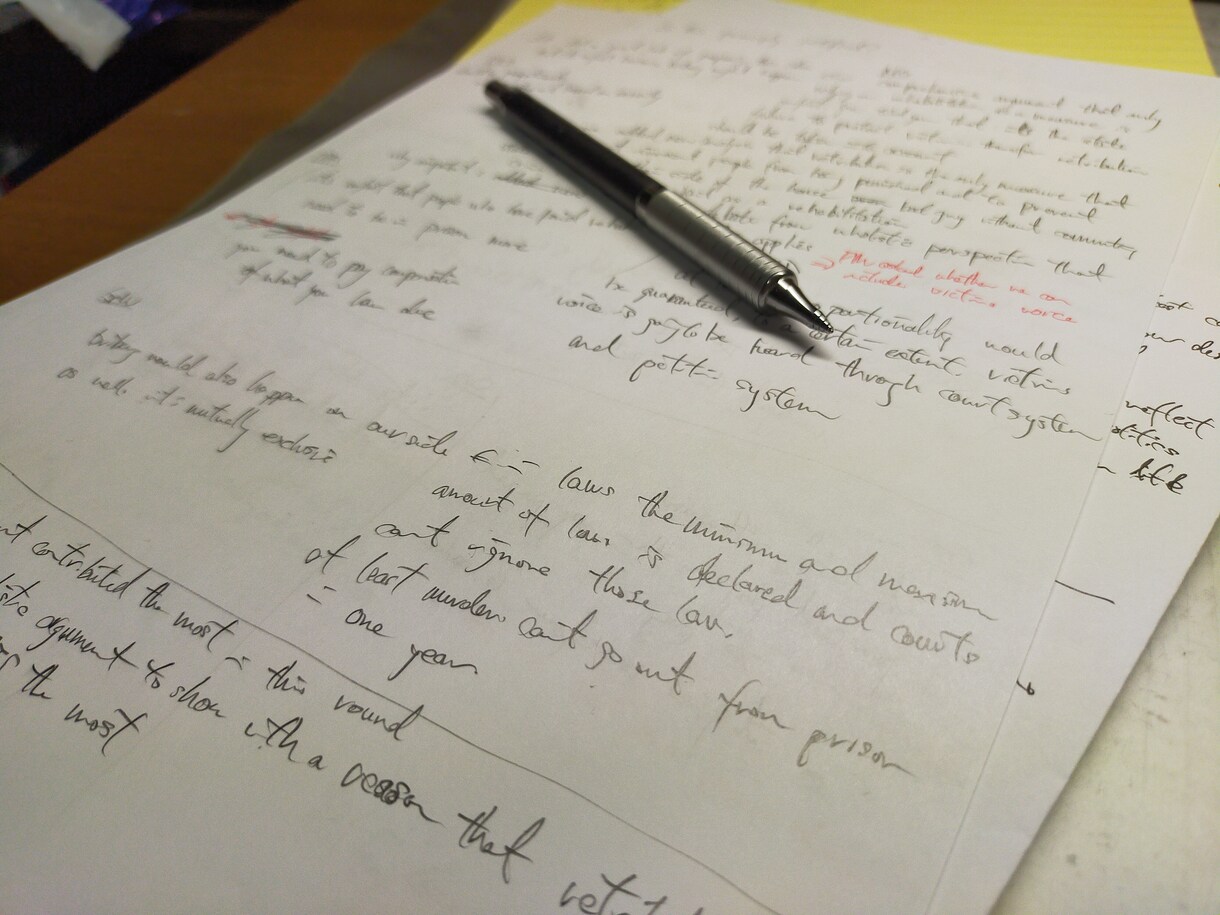 帰国子女、英検1級所持者が英語の勉強、翻訳をします 簡単らくらく翻訳!!破格でお受けします。 イメージ1