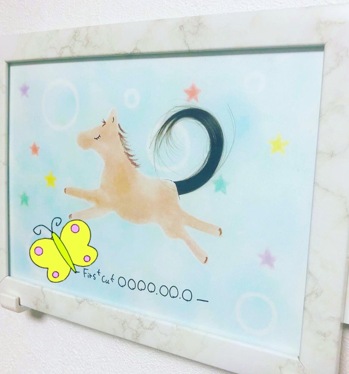 ファーストカットアートをお作りします 赤ちゃんの髪の毛を可愛く飾れる記念品お名前ポエム入り！ イメージ1