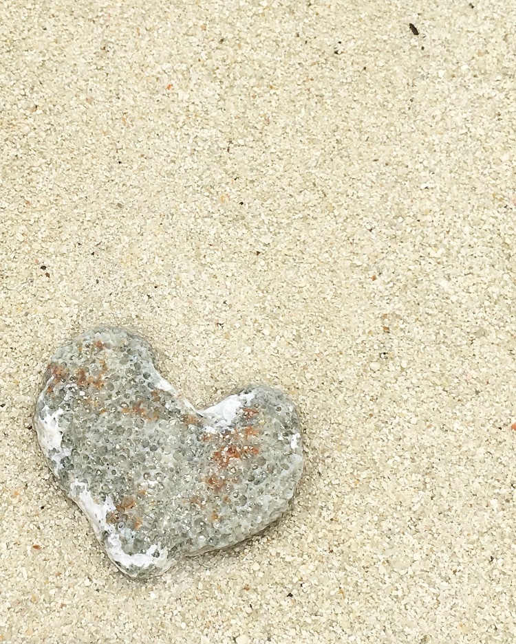 海外で結婚相手を探している方にアドバイスします なかなかいい人見つからないよね イメージ1