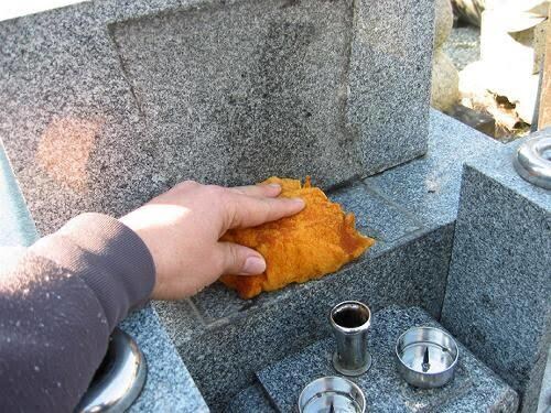 京都市内限定 ✦お墓のお掃除代行します なかなかお墓参りできない方の代わりいたします。 イメージ2