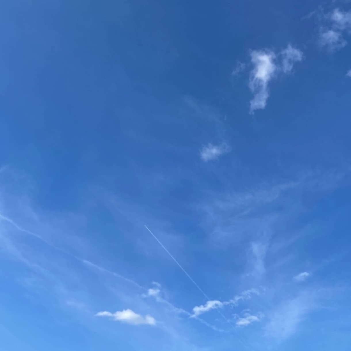 空　の写真素材を提供いたします 【空の写真】綺麗\癒し\素敵\ブルー イメージ10