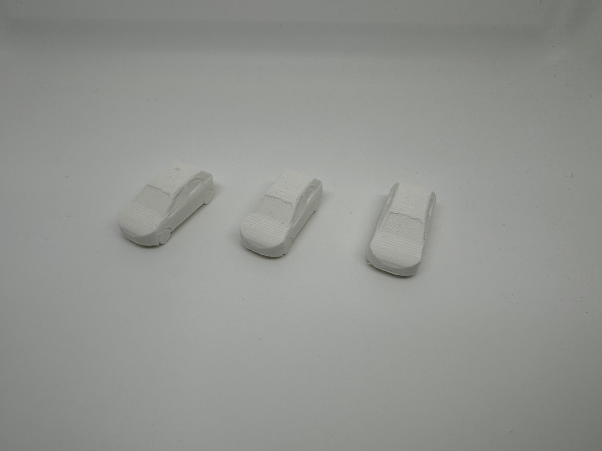 3Dプリンタで建築模型用の車や家具模型を作成します データ作成の上、出力して完成した模型を発送します。 イメージ1