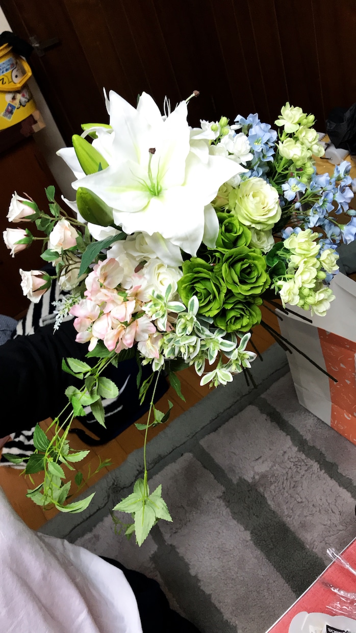 お好きなお花、お色味で素敵な空間を演出します お客様の理想に少しでも近づけるよう努力いたします！ イメージ3