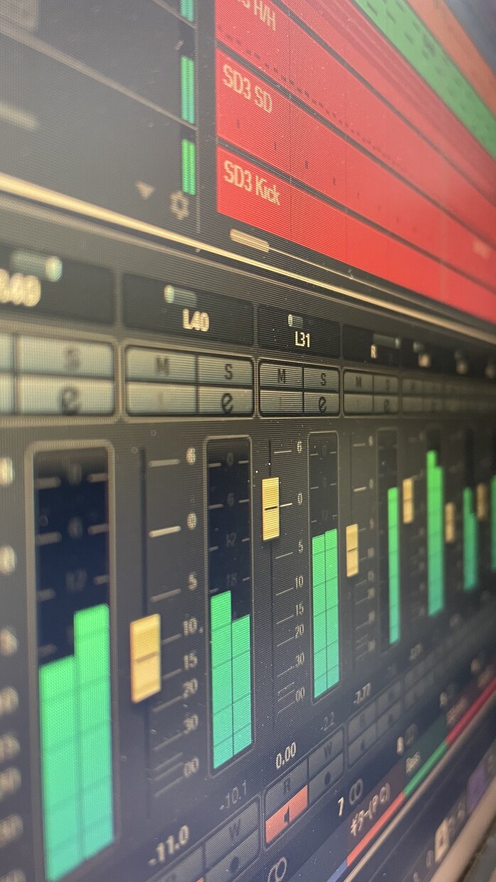 プロがオリジナル楽曲のMixを行います 歌ってみたやボカロなど幅広いジャンルを受け付けております。 イメージ3