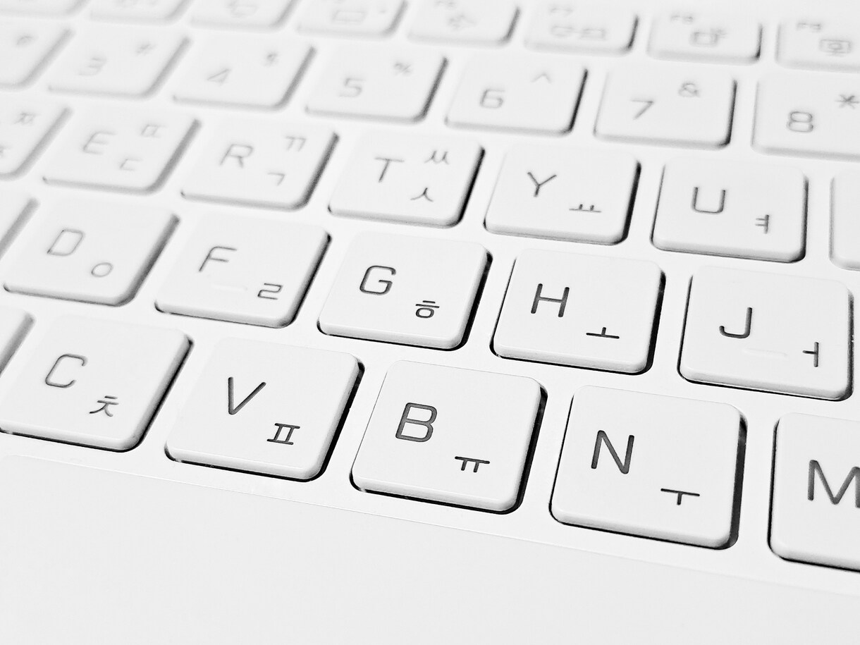 韓国語⇔日本語の翻訳します 日韓ハーフのWネイティブが迅速、丁寧、自然な翻訳を行います！ イメージ1