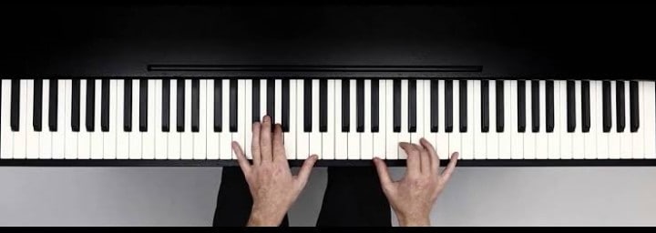 お好きな曲の中級アレンジピアノ楽譜を作ります 好きな曲の楽譜が見つからないあなたへ イメージ2
