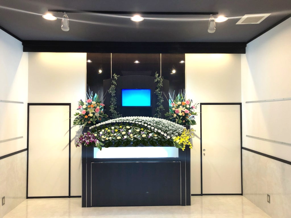 葬儀社様、店舗の花装飾イメージデザインします 生花祭壇のプロだからできるデザイン企画 イメージ7