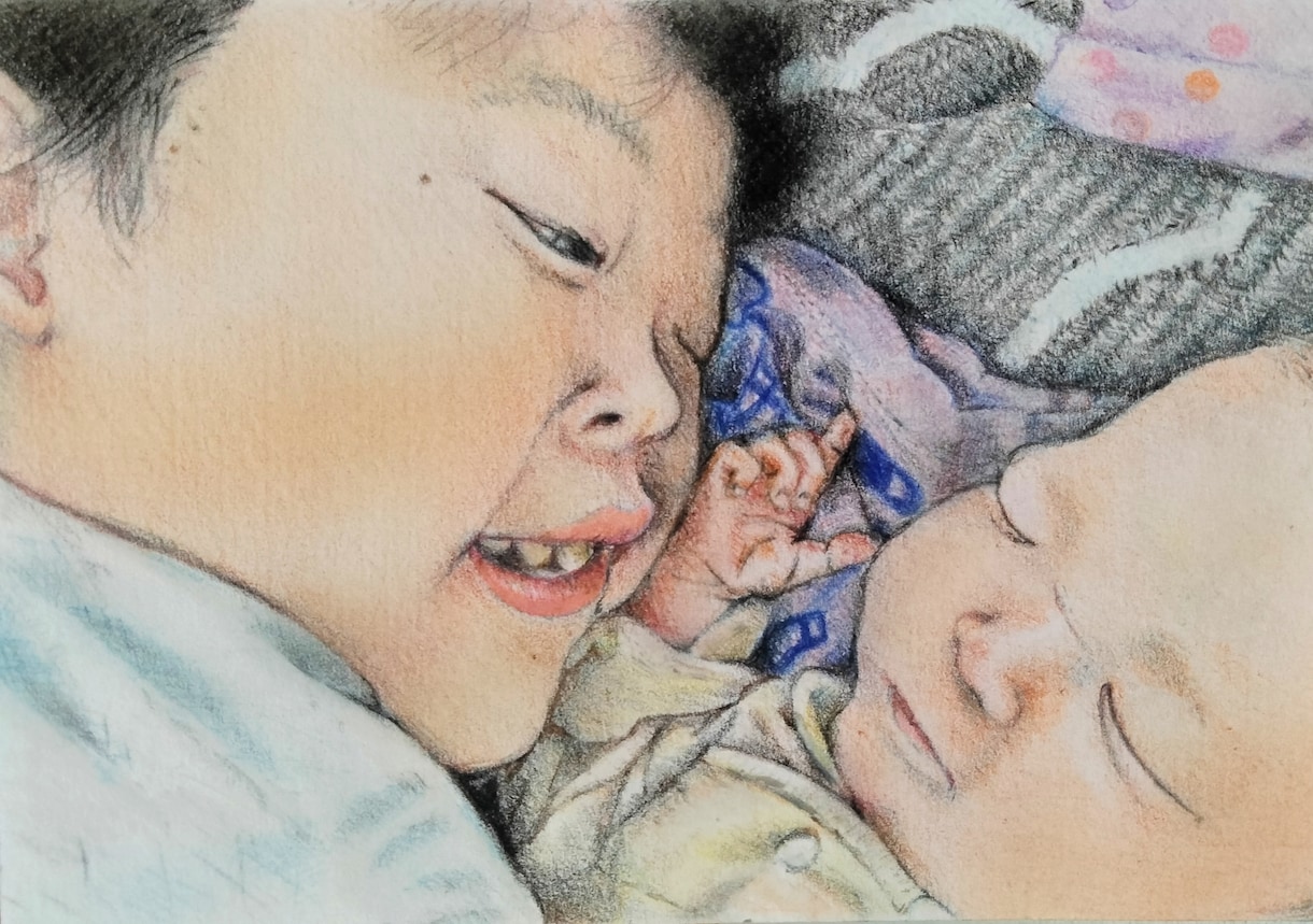 手描き色鉛筆で家族・子どもの優しい似顔絵描きます 大切な思い出の一コマを心を込めて丁寧に手描きします。 イメージ9