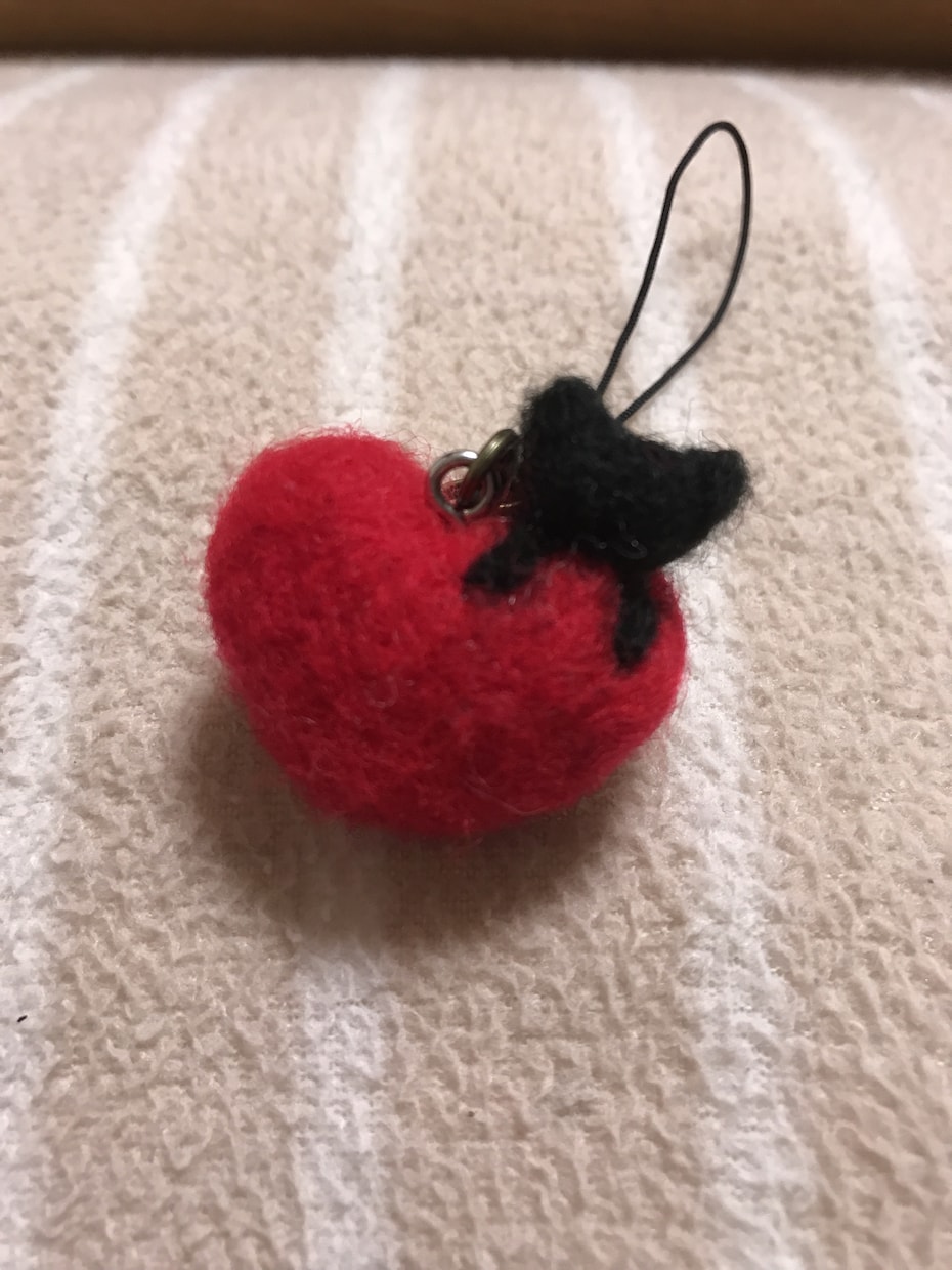 羊毛フェルトでぬいぐるみキーホルダーを作ります 一緒にお出かけしたくなるキーホルダーを作ります イメージ1